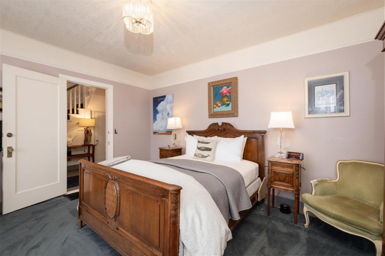 Nantucket Whale Inn, Half Moon Bay Eksteriør billede