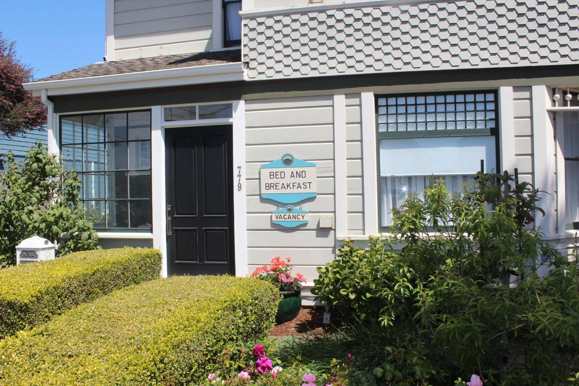 Nantucket Whale Inn, Half Moon Bay Eksteriør billede